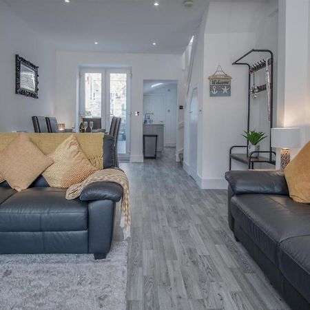 Hawtree Cottage - 2 Bedroom Cottage - Tenby Ngoại thất bức ảnh