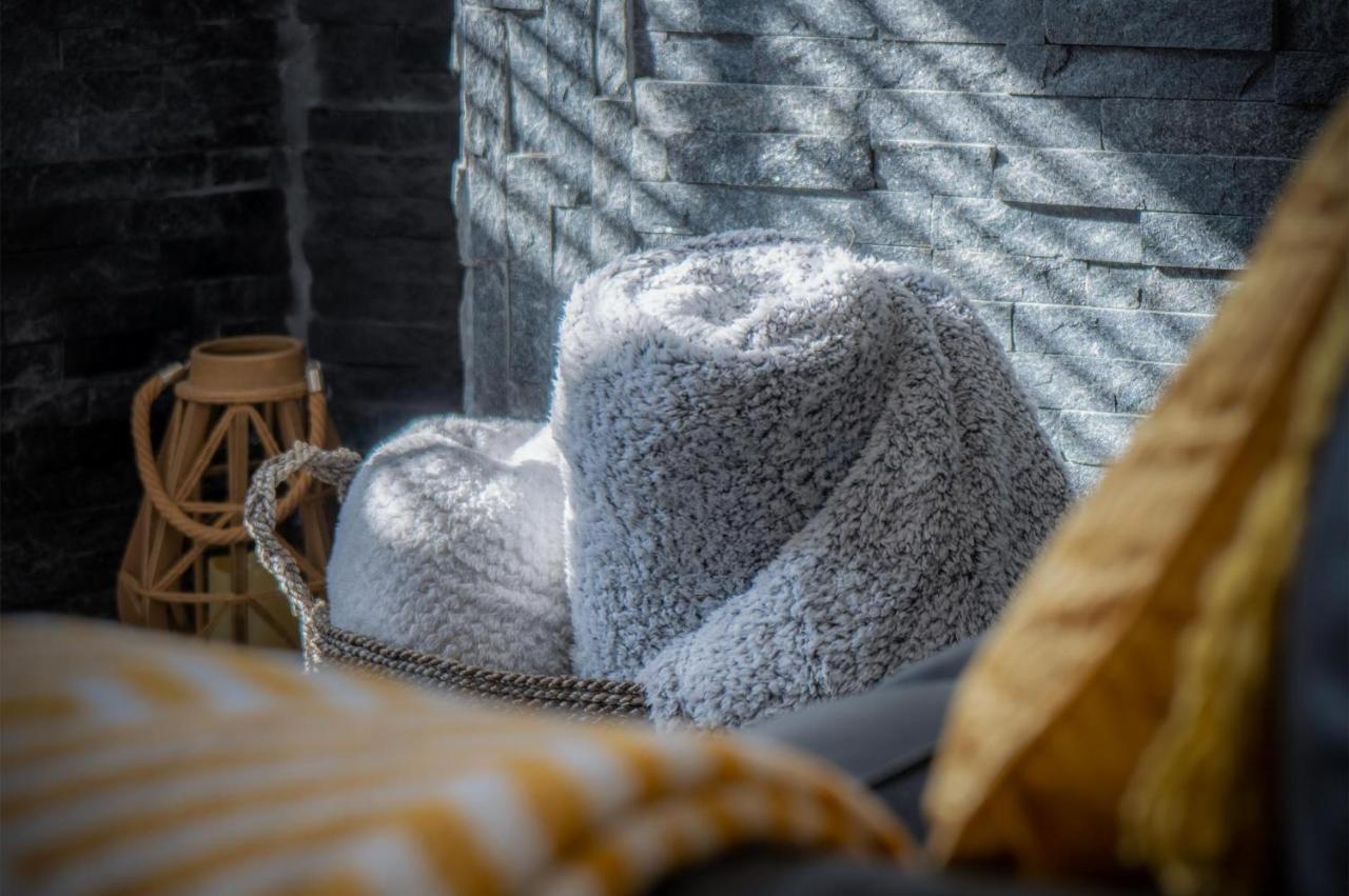 Hawtree Cottage - 2 Bedroom Cottage - Tenby Ngoại thất bức ảnh